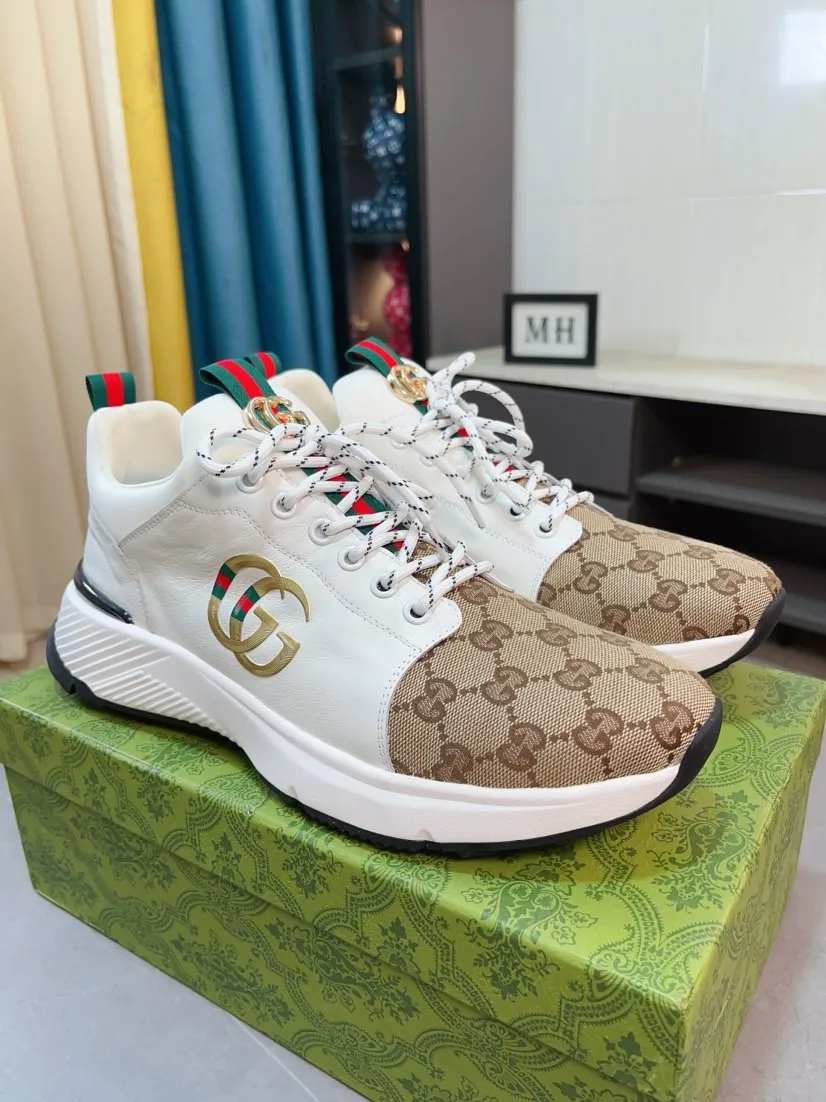 Men's shoes 💰458🌹🌹GUCCI [Gucci] New high-end brand of men's shoes, the latest fashionable casual men's shoes, trendy and versatile, relaxed and sporty style, uppers imported from Italy, first-layer cowhide, genuine leather lining, and ultra-fine workmanship. Original personalized fashionable rubber wear-resistant outsole, light and comfortable on the foot, size 38-44